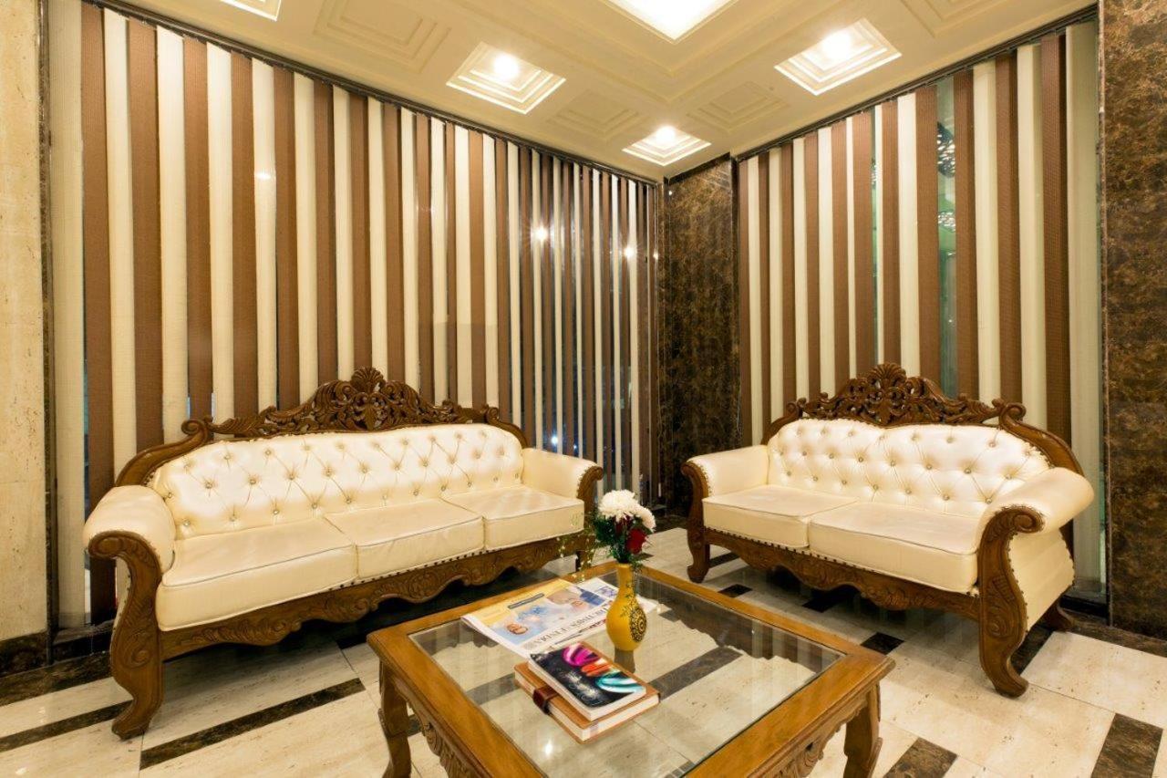 Hotel Viva Palace By Opo Nueva Delhi Exterior foto