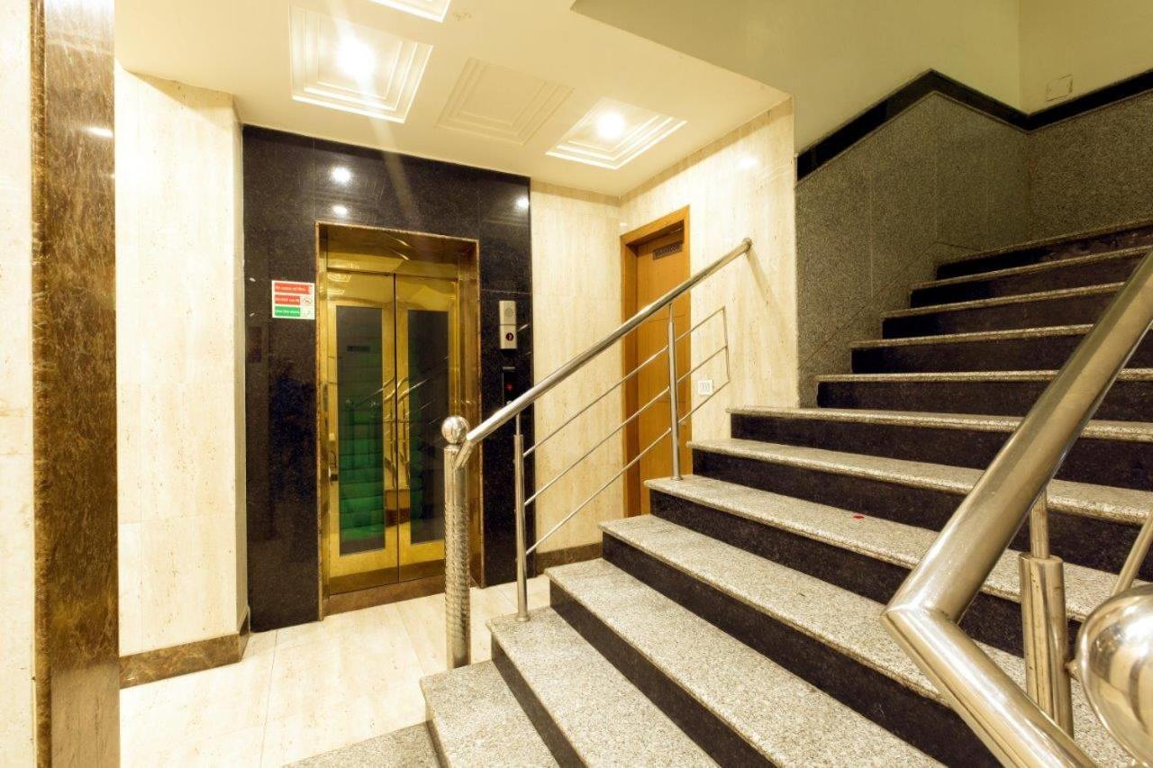 Hotel Viva Palace By Opo Nueva Delhi Exterior foto